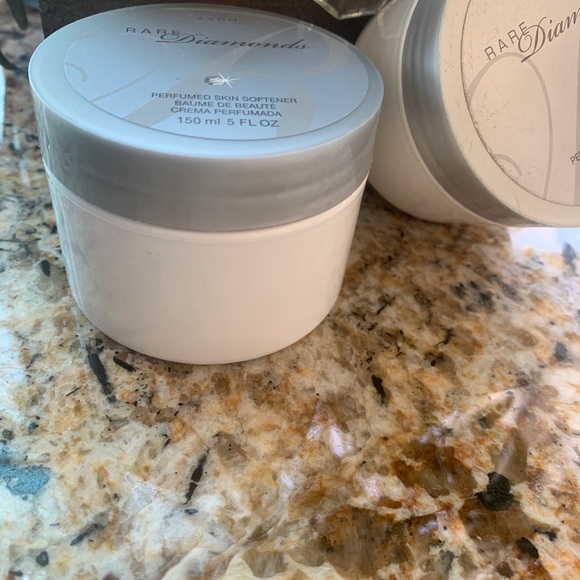 Perfumed skin softener - Picture 7 of 7